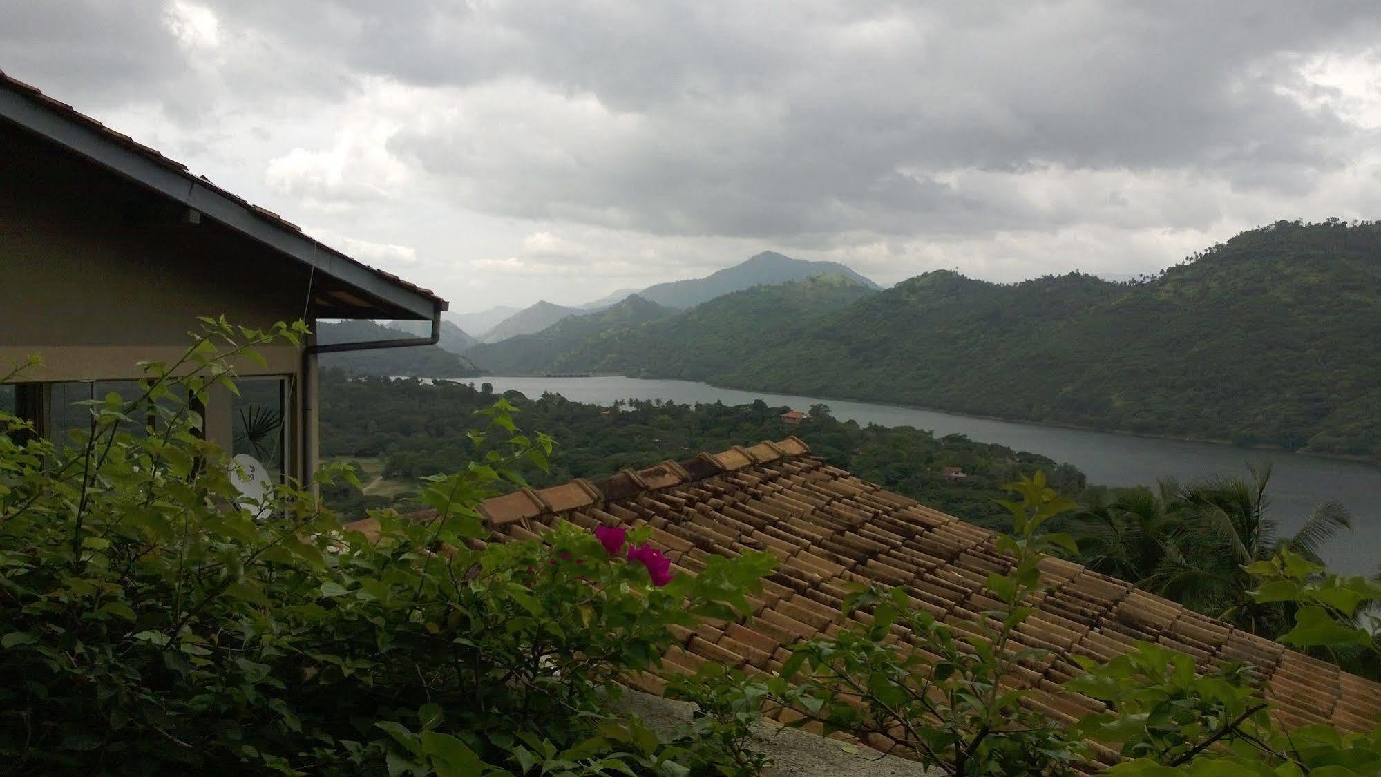 Albatross Boutique Villa Kandy Extérieur photo