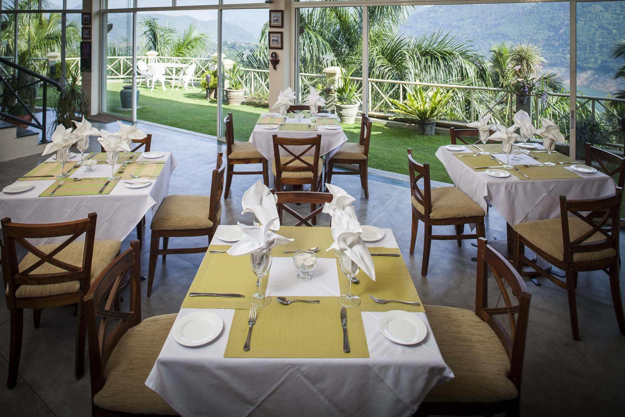 Albatross Boutique Villa Kandy Extérieur photo